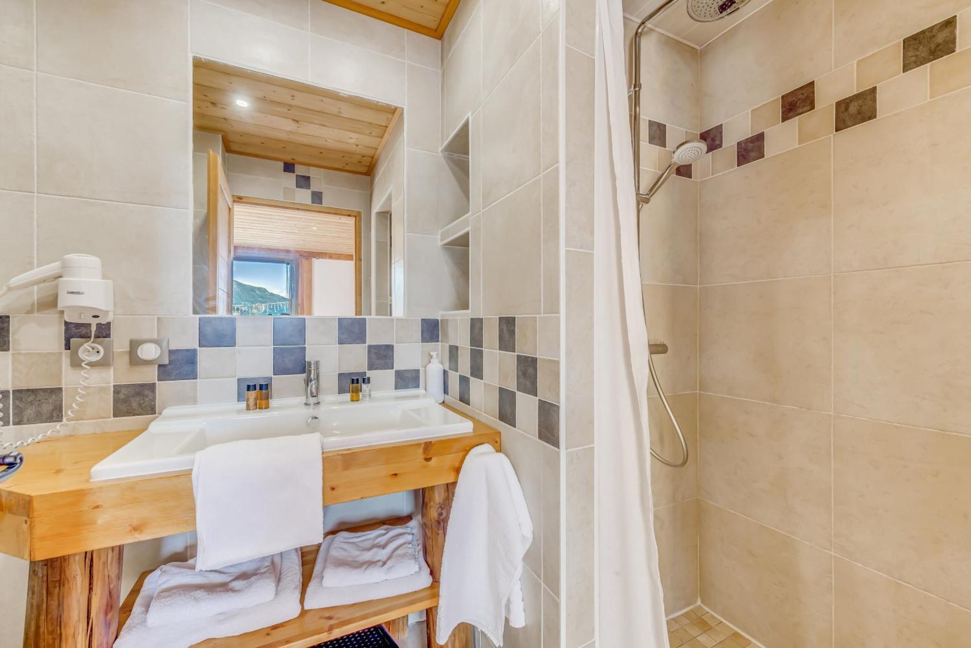 Chalet Monte Bianco Тінь Екстер'єр фото